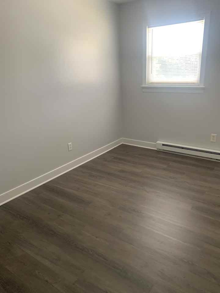 100 Price Dr #B - Photo 2 of 5