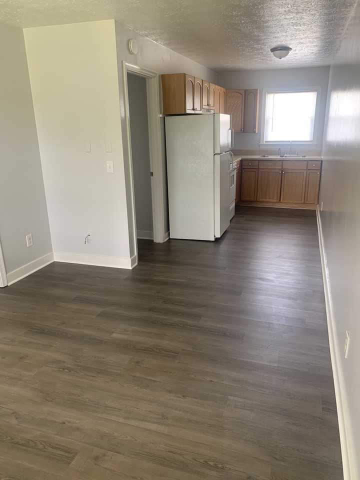 100 Price Dr #B - Photo 5 of 5