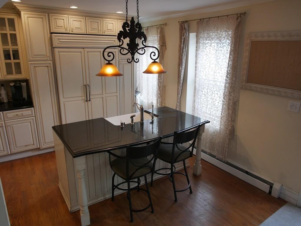 32 Warwick St #0 - Photo 5 of 14