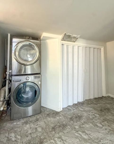 Br #1080 - Photo 7 of 9