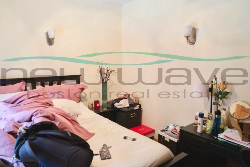 61 Phillips St #1 - Photo 3 of 8