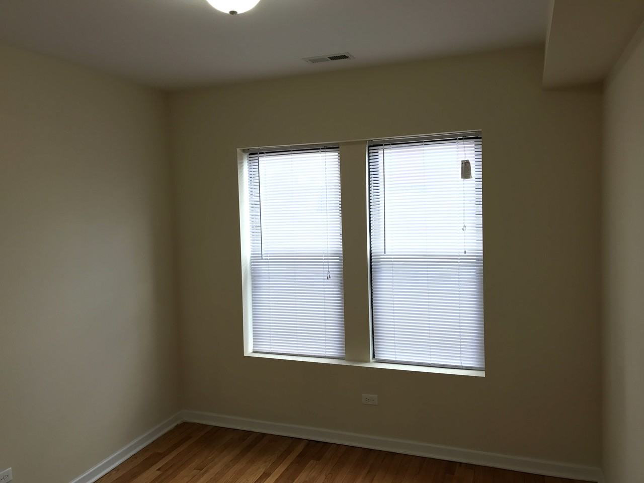 4748 N Sacramento Ave #2N - Photo 6 of 11