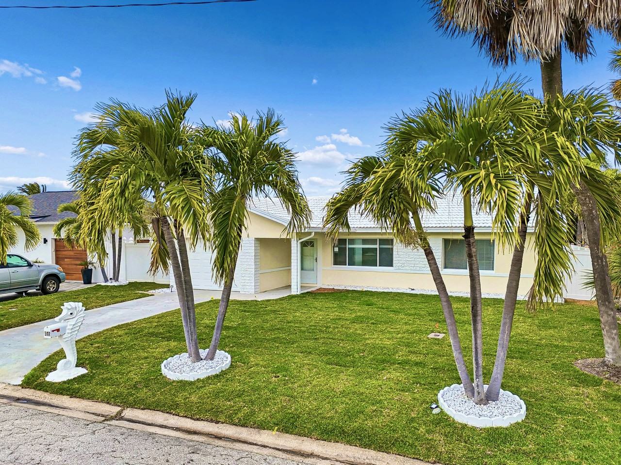 455 81st Ave #NA - Photo 4 of 43