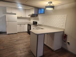 featured image of 245 Bishops Glen Dr #1