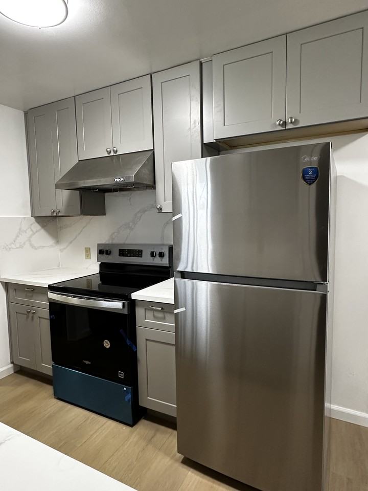 1600 60th Ave #NA - Photo 3 of 14