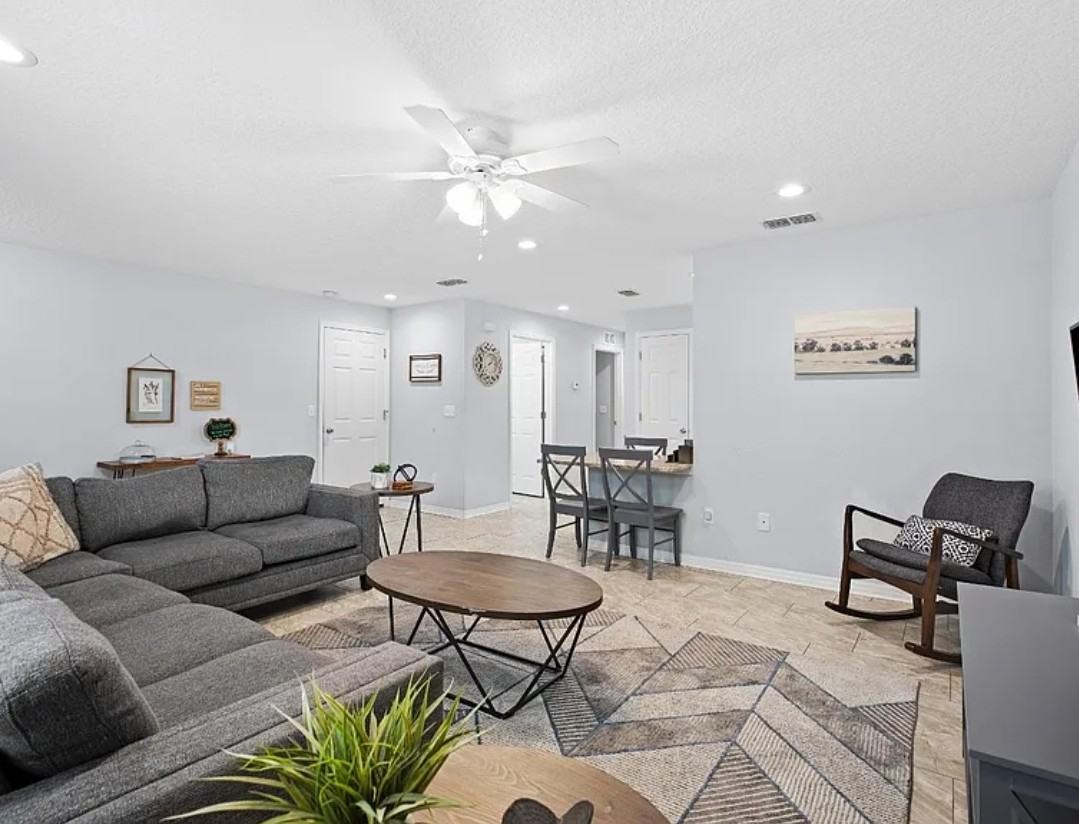 37770 Kelly B Ct #70 - Photo 3 of 12