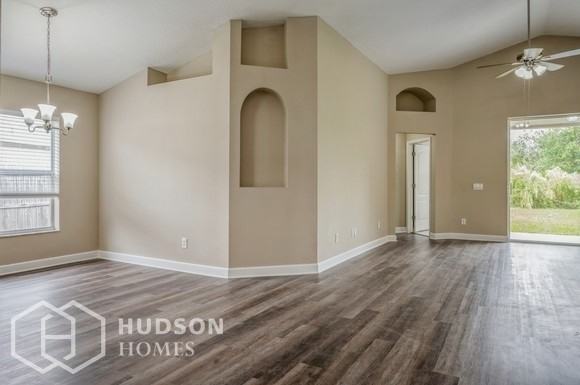 31221 Whinsenton Dr - Photo 7 of 28