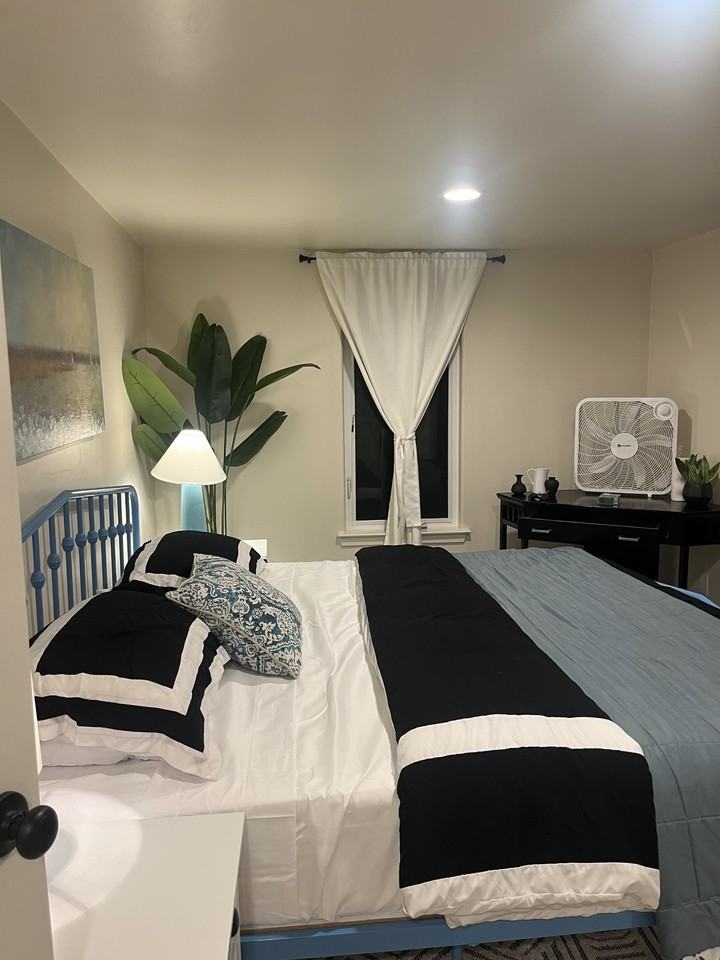 1174 Ella St #NA - Photo 7 of 14