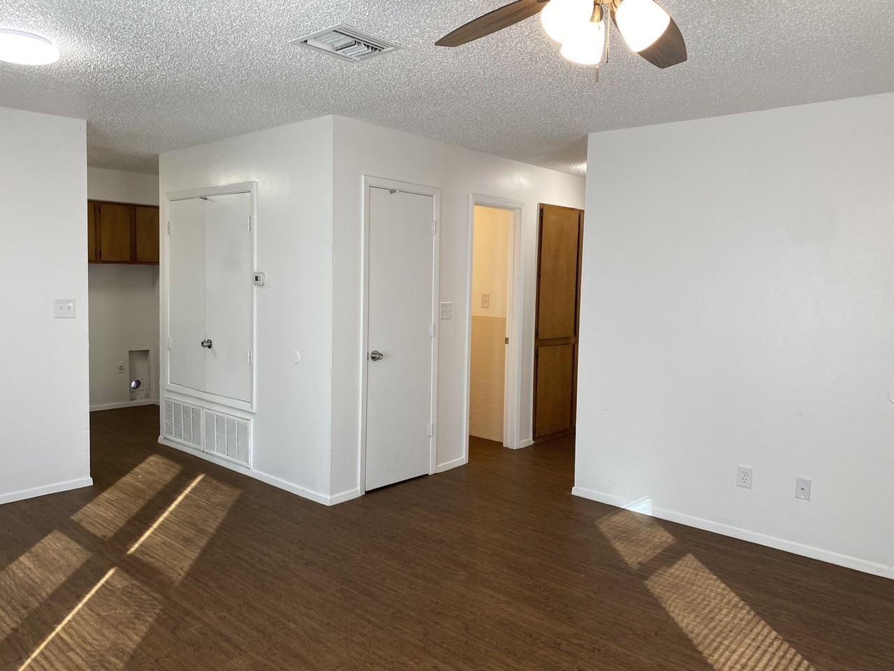 510 E 28th St #NA - Photo 2 of 9