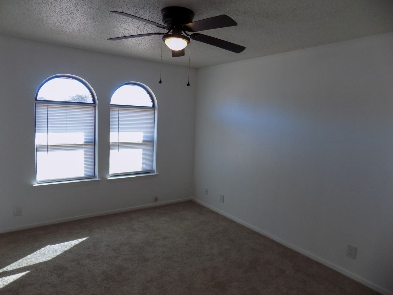 721 Julian St #5 - Photo 3 of 12