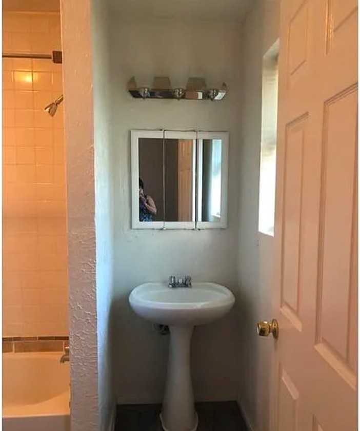 2435 Cliff Teen Ct #NA - Photo 4 of 4