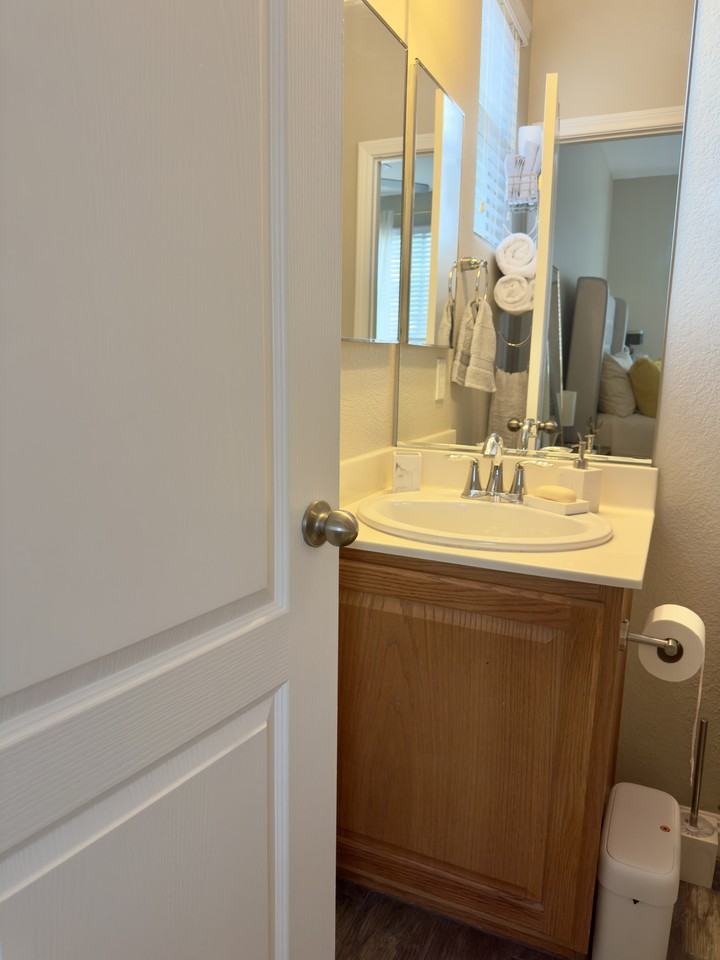 9049 Boston Springs Ave #NA - Photo 7 of 8