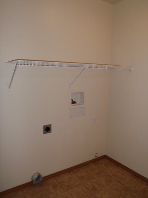 2410 Leo Ave #A - Photo 6 of 14