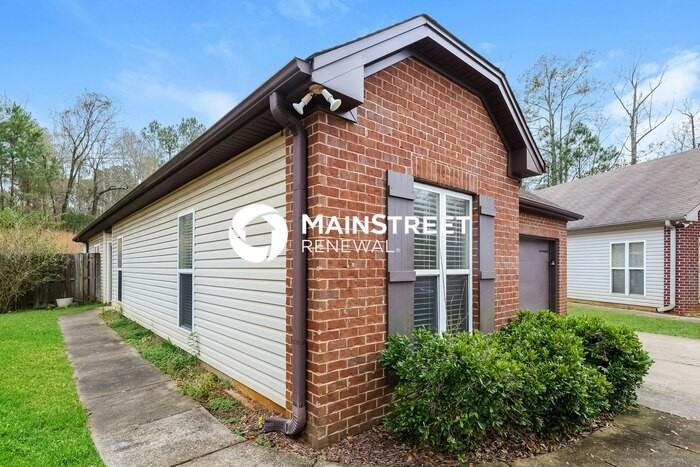 12879 Woodland Park Cir - Photo 2 of 15