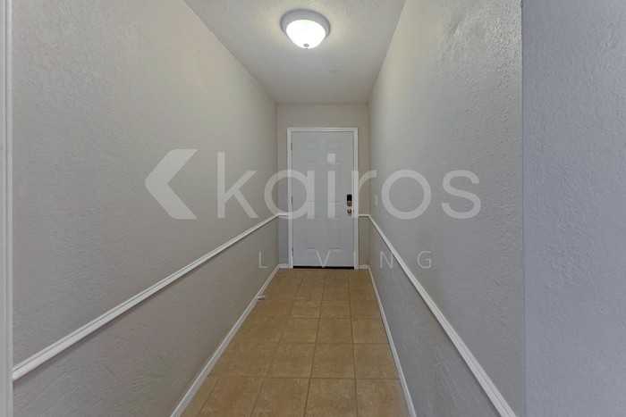 5212 S Milam St - Photo 2 of 21