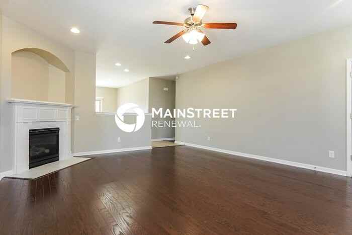 22805 Rimbred Ct - Photo 3 of 16
