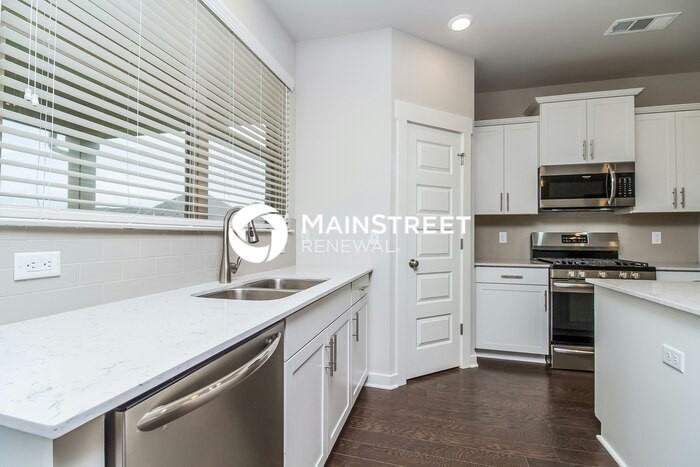 853 Sapphire Dr - Photo 7 of 17