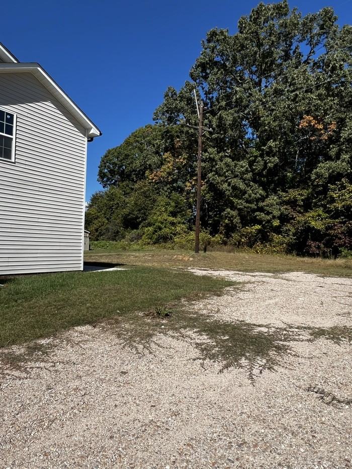 513 E Mills Dr - Photo 3 of 14