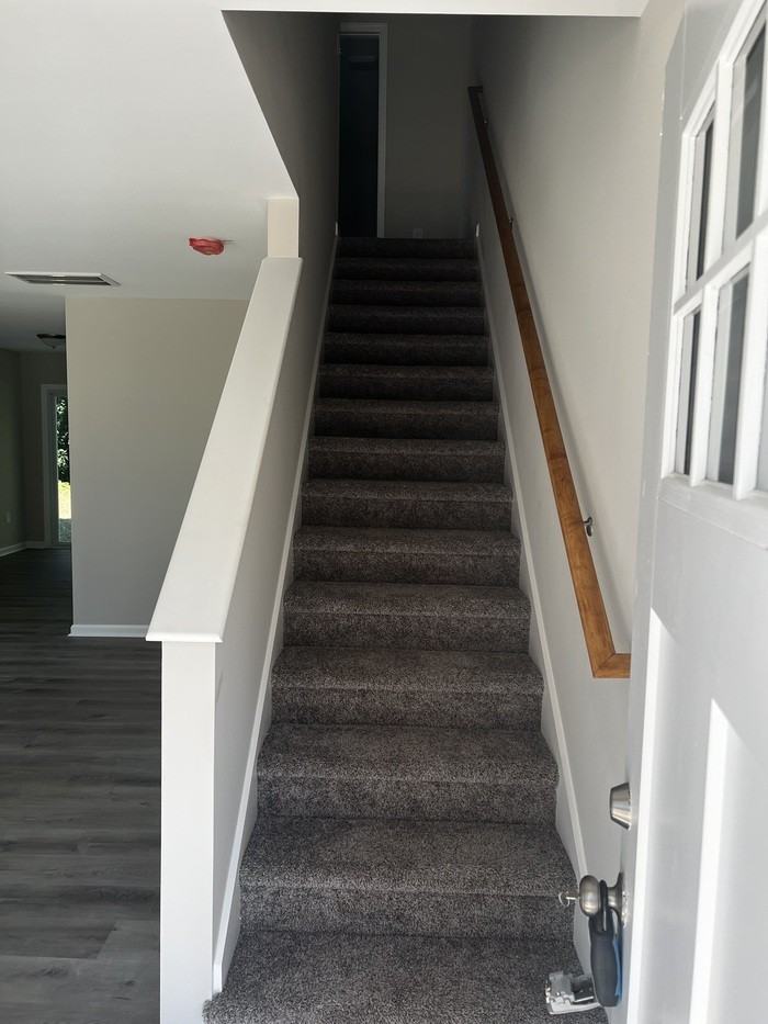 513 E Mills Dr - Photo 6 of 14