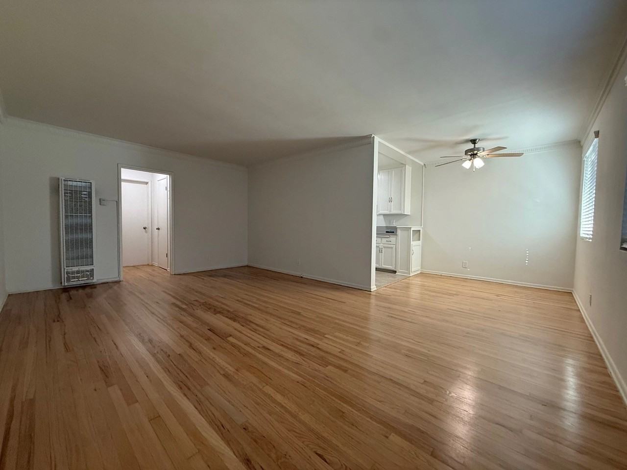 3186-92 Barrington Avenue, - Photo 4 of 28