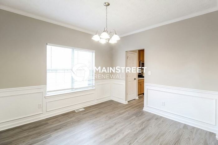 877 Ashton Oak Cir - Photo 7 of 18