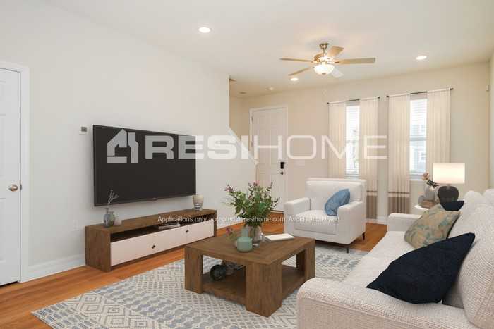 5026 Starwood Pl - Photo 7 of 19