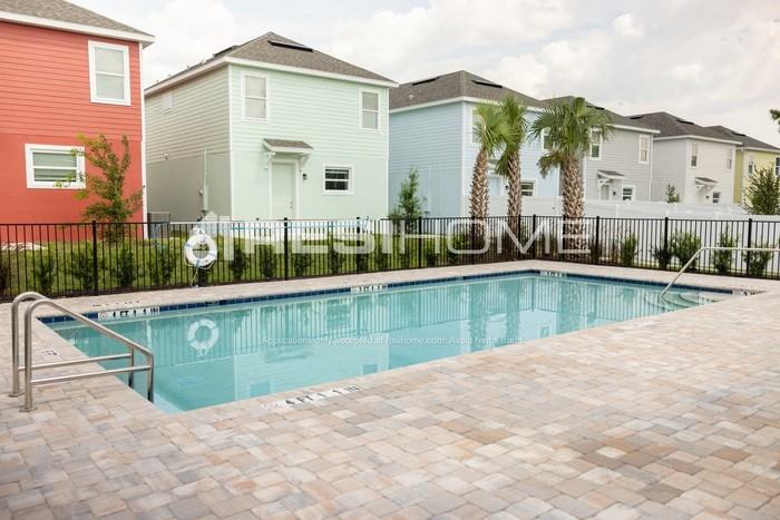 8118 Arrowwood Loop - Photo 2 of 22