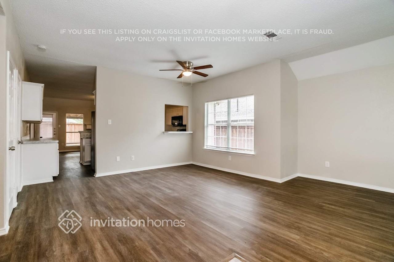 9999 Buckingham Ln - Photo 4 of 16