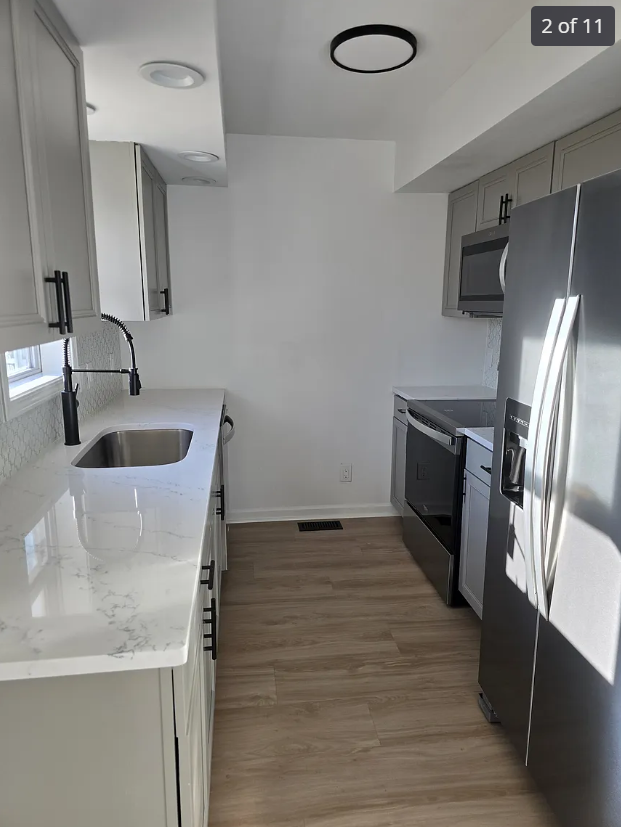 200 Sycamore Ave #A - Photo 3 of 11