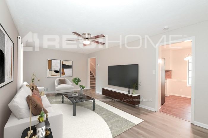 3943 Woodland Cir Se - Photo 3 of 18