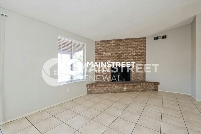 4524 W Jupiter St - Photo 5 of 16