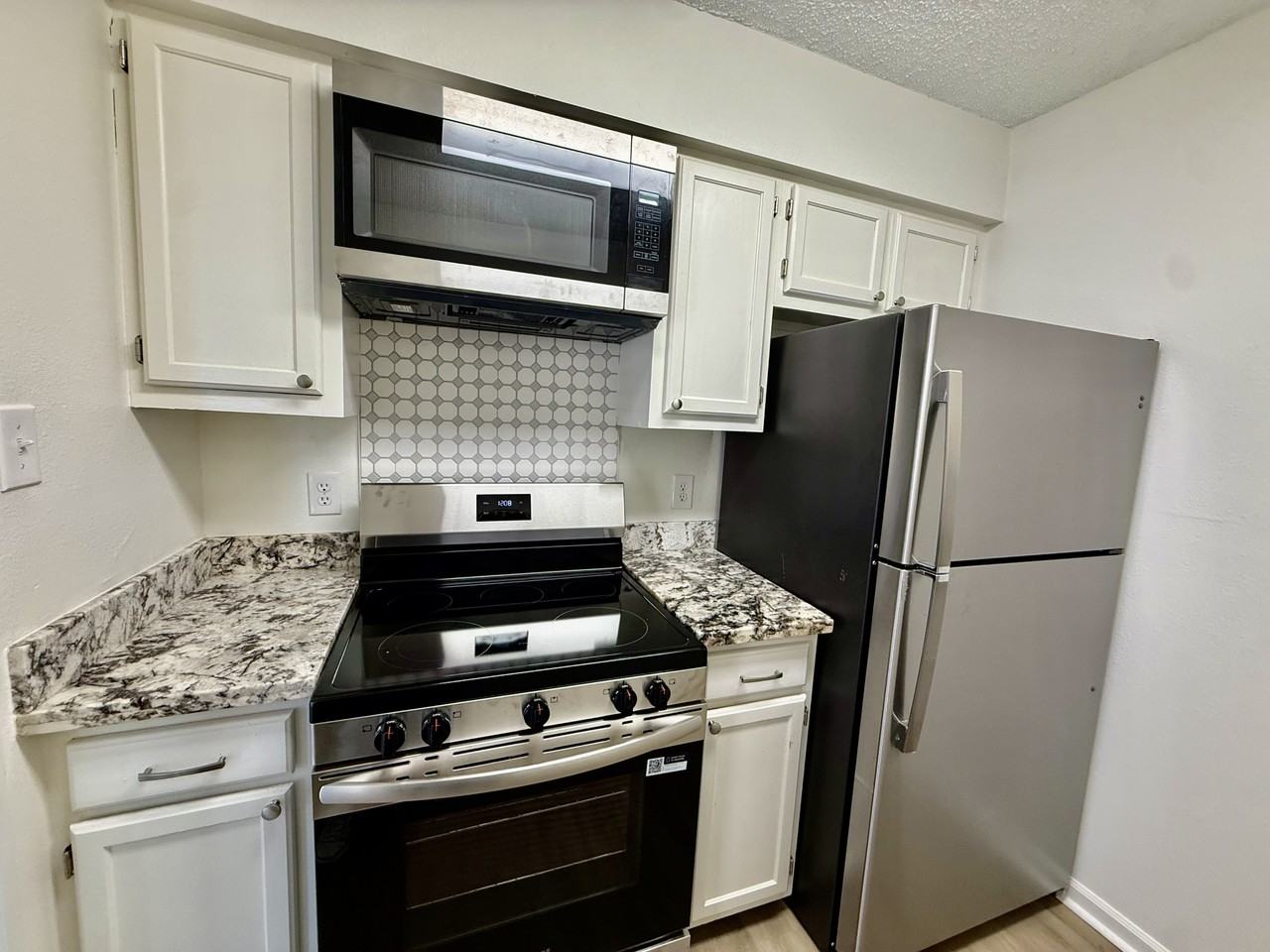 1532 Sharlo Ave #NA - Photo 3 of 17