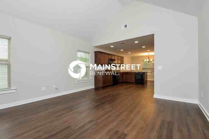 865 Maple Trce - Photo 4 of 16