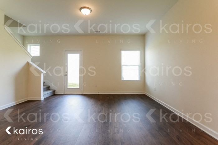 202 Long Island Dr Sw - Photo 2 of 17