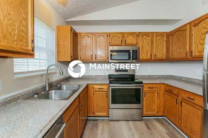 6216 Vandemere Dr - Photo 7 of 16