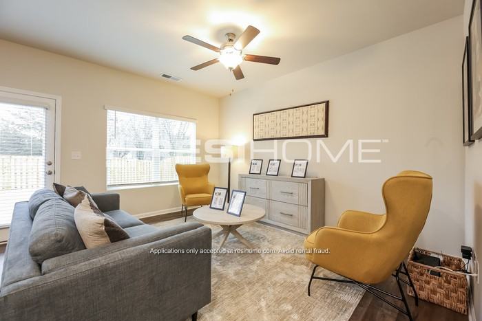 105 Georges Ln - Photo 6 of 17