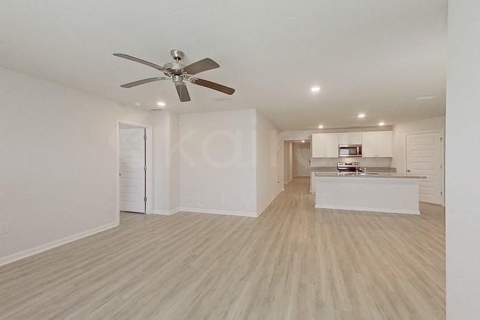 127 Swallowtail Ln - Photo 5 of 24