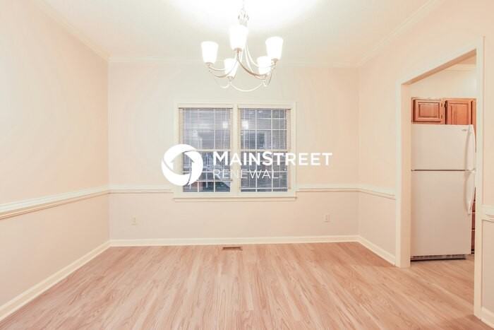 2912 Hiking Trl - Photo 5 of 17