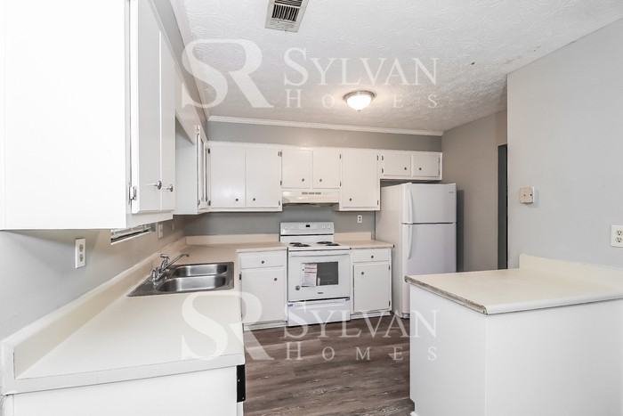 3464 Homeward Trl - Photo 6 of 16