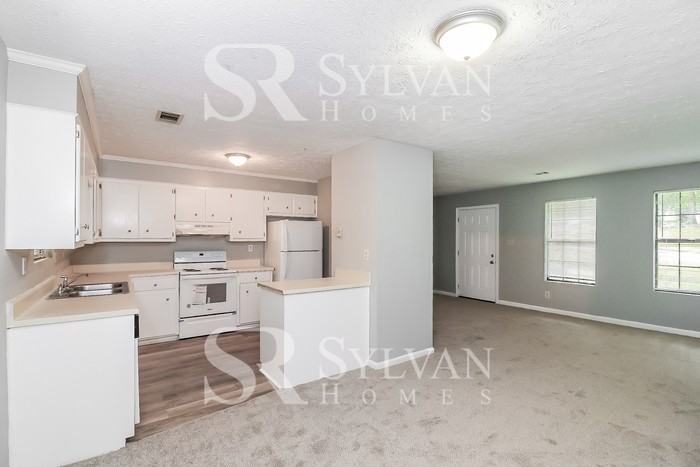 3464 Homeward Trl - Photo 7 of 16