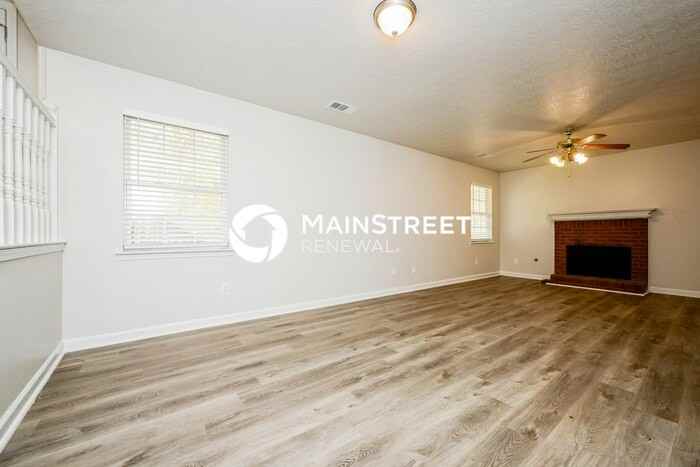 5236 Bailey Dr - Photo 4 of 18