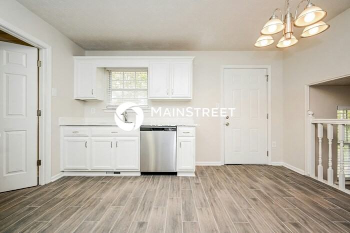 5236 Bailey Dr - Photo 6 of 18