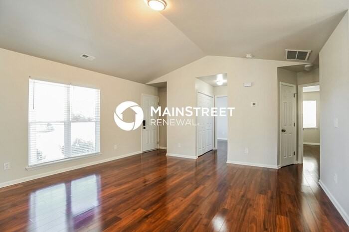 8634 Milton Morris Dr - Photo 3 of 16