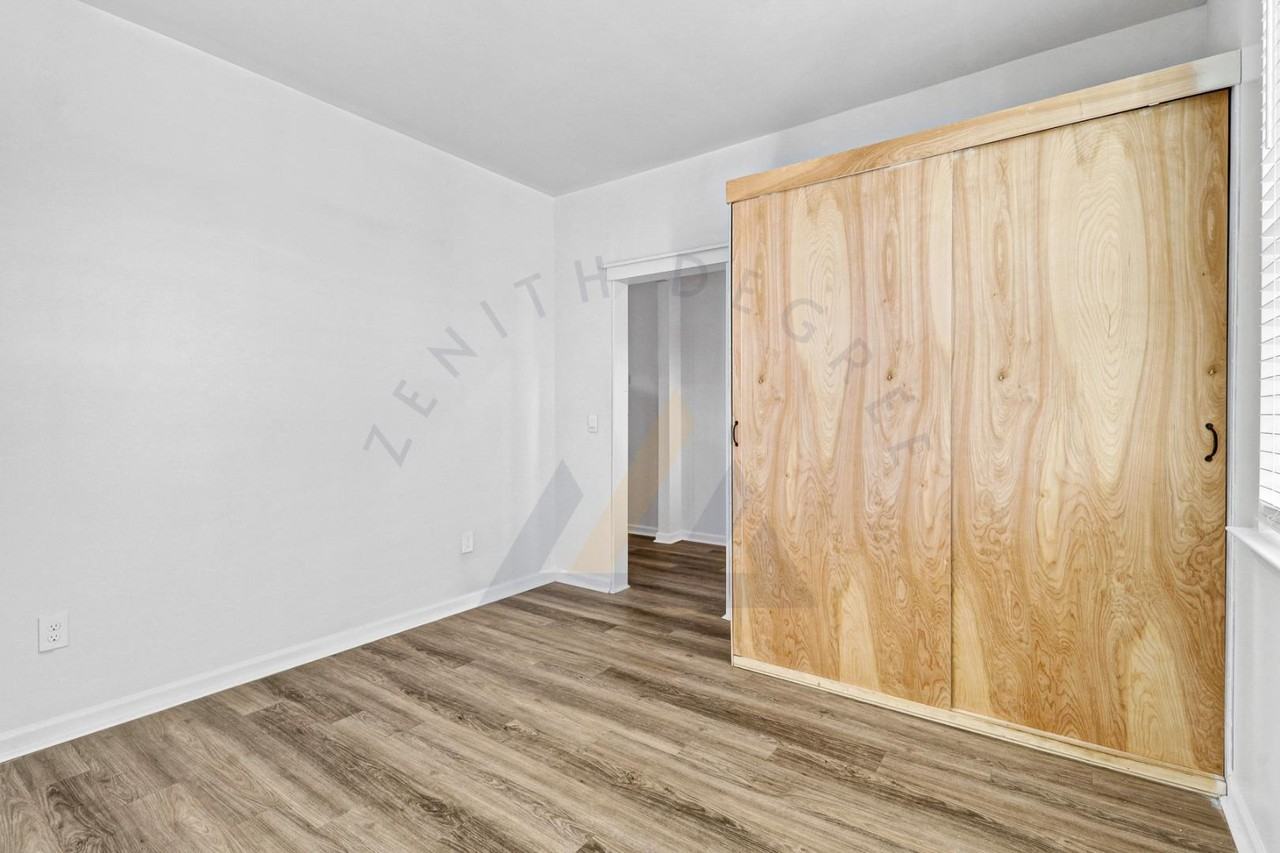 120 Hiatus Ct - Photo 6 of 11