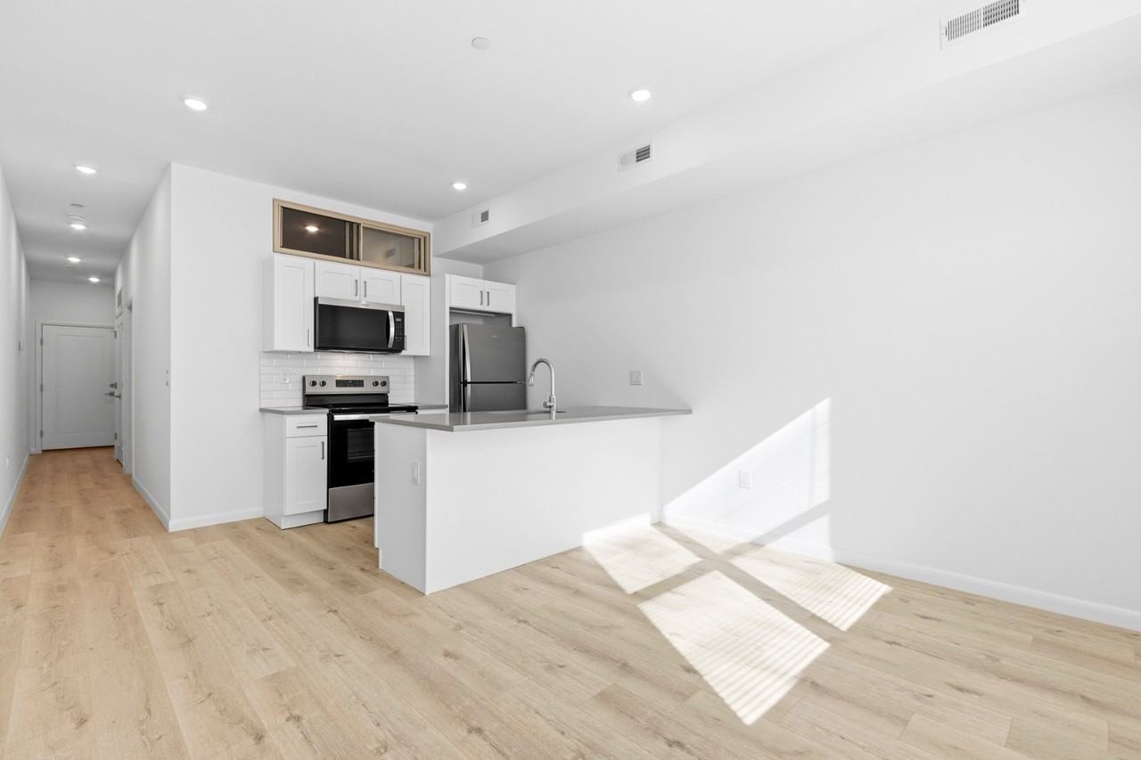 7248 Rising Sun Ave - Photo 2 of 21