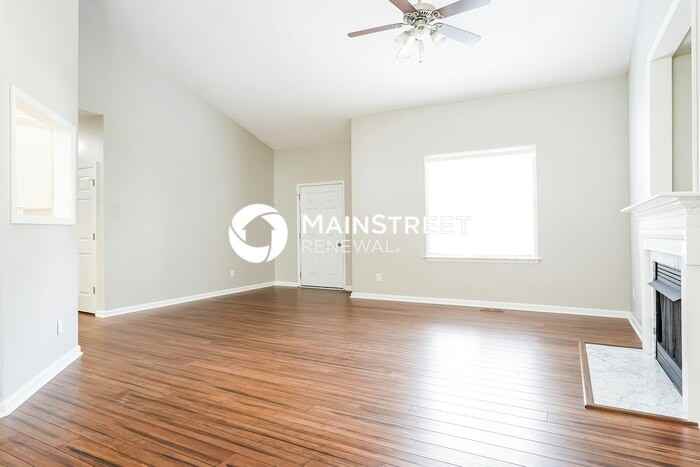 292 Tomahawk Dr - Photo 4 of 16