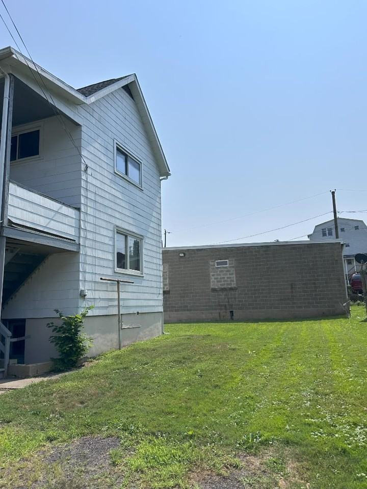 153 Boland Ave - Photo 3 of 3