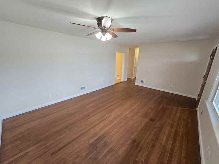 825 Gammon Rd - Photo 5 of 36