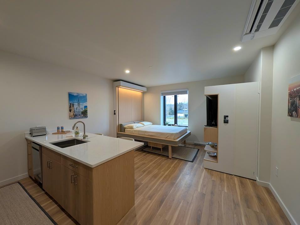 The Flats on 100 - Photo 5 of 6