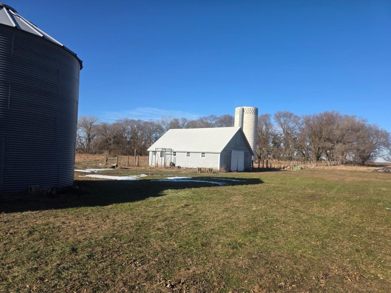 46258 312th St - Photo 4 of 11